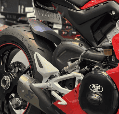 
								2018 Ducati Panigale V4 S full									